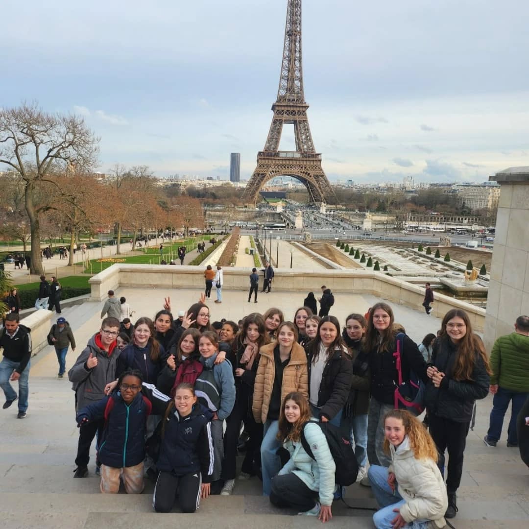 483463782_18035609678573351_3931105155495765946_n paris